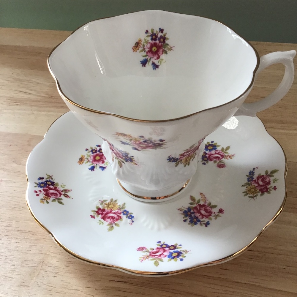 Royal Albert Tea Cup & Saucer